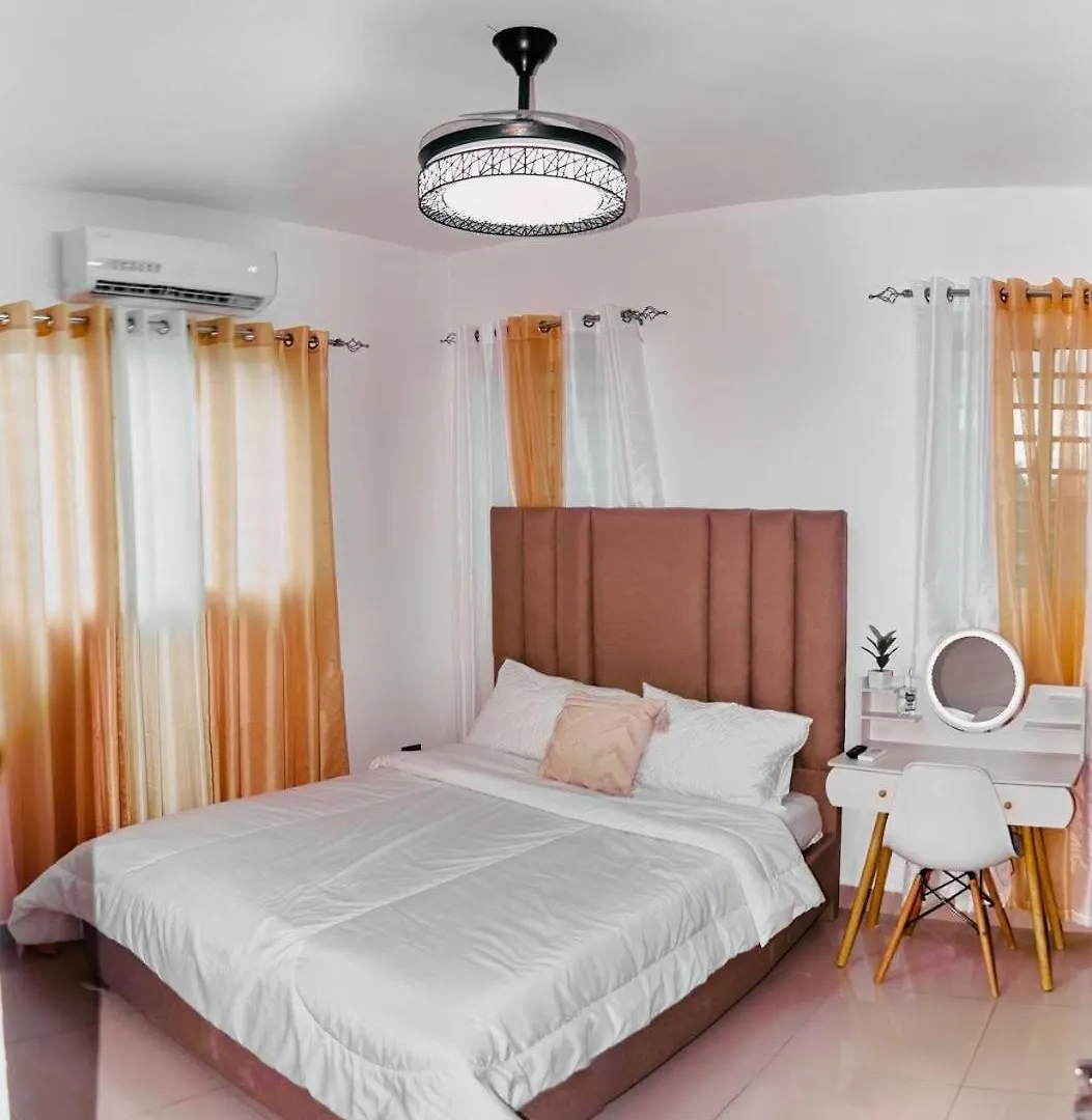 Serene Beach Apartment La Romana